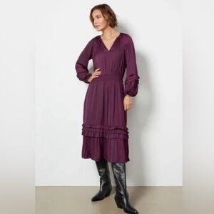 Evereve Purple Layla V-Neck Long Sleeve Tiered Midi Dress L